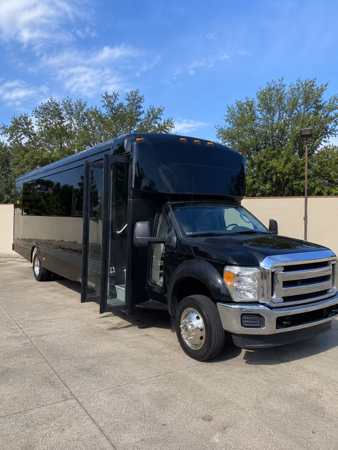 Charleston Homecoming & Prom Party Bus Rentals