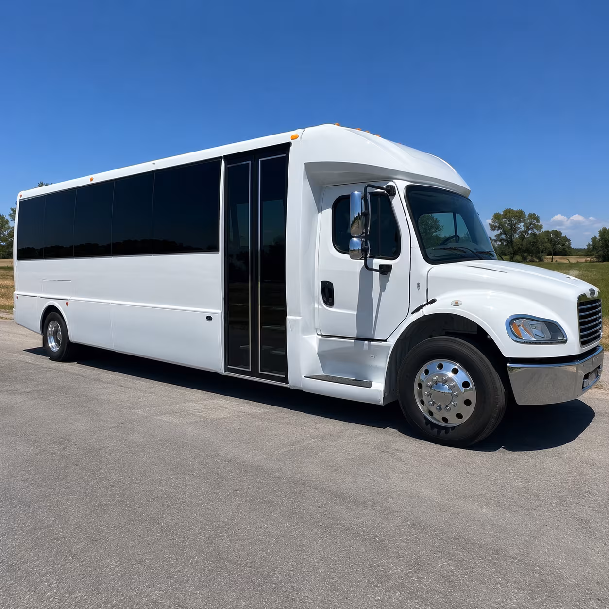 Myrtle Beach Airport Shuttle & Transportation party bus exterior