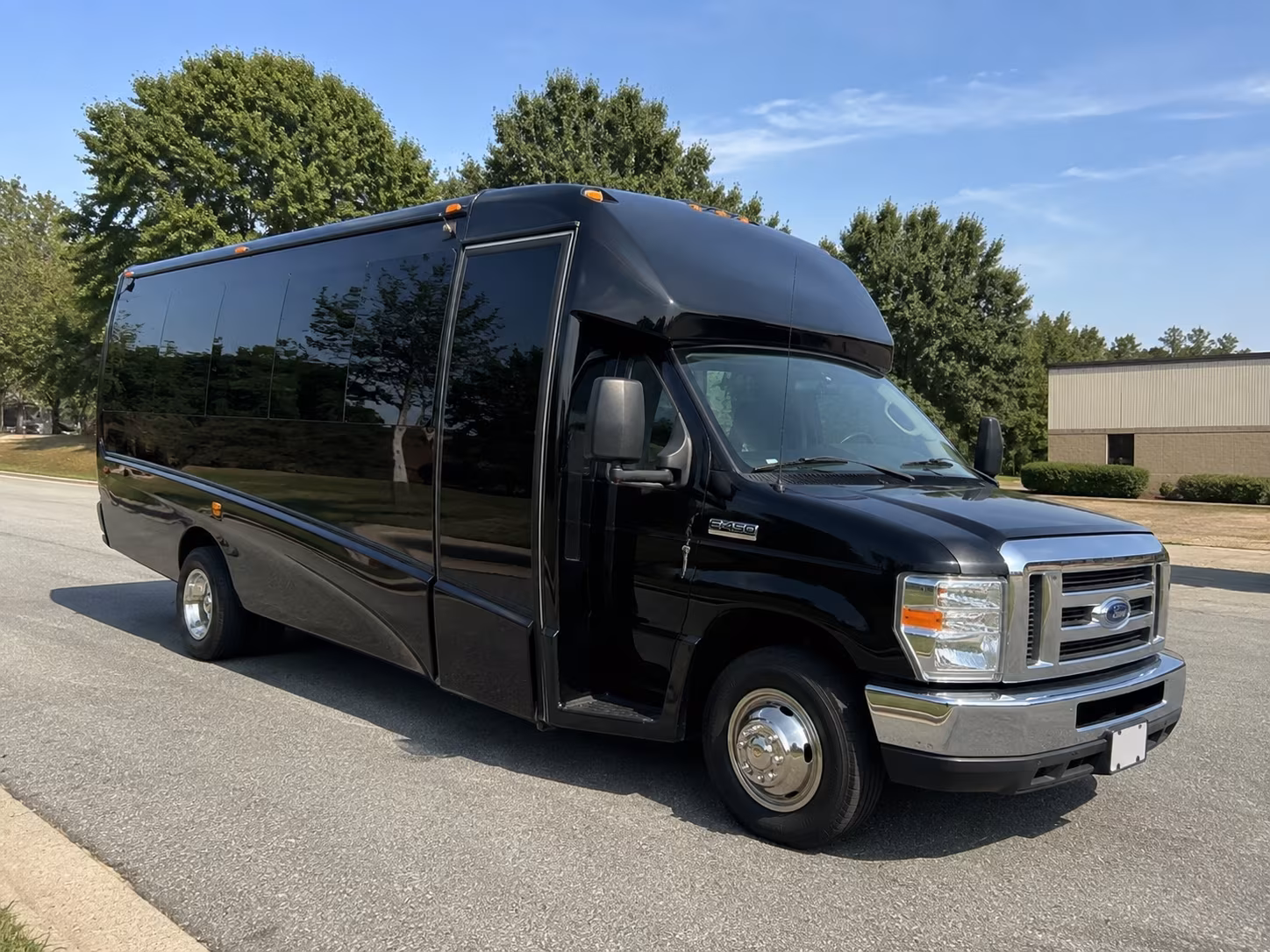 Myrtle Beach Airport Shuttle & Transportation onboard seating
