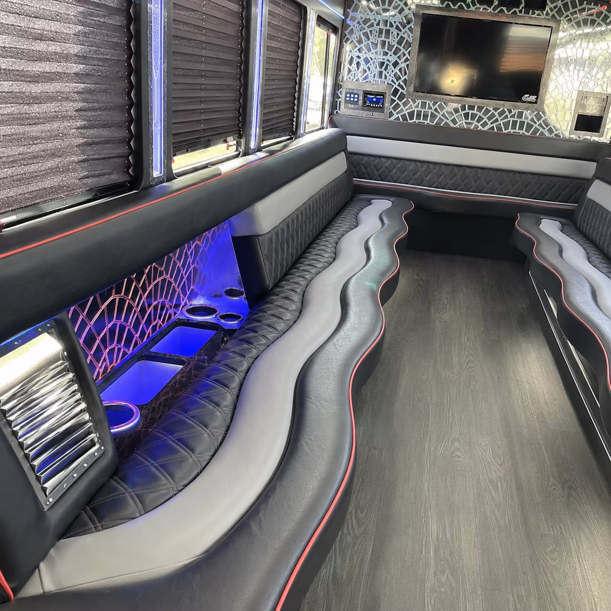 Myrtle Beach Homecoming & Prom Party Bus Rentals