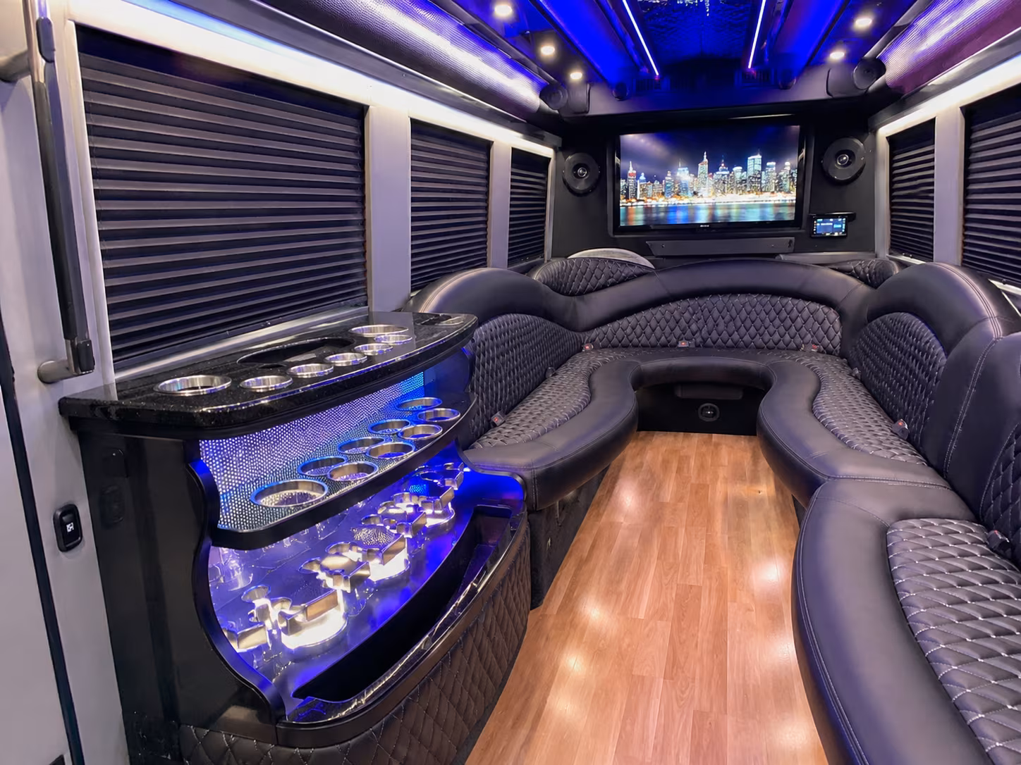 Myrtle Beach Prom & Homecoming Transportation party bus exterior