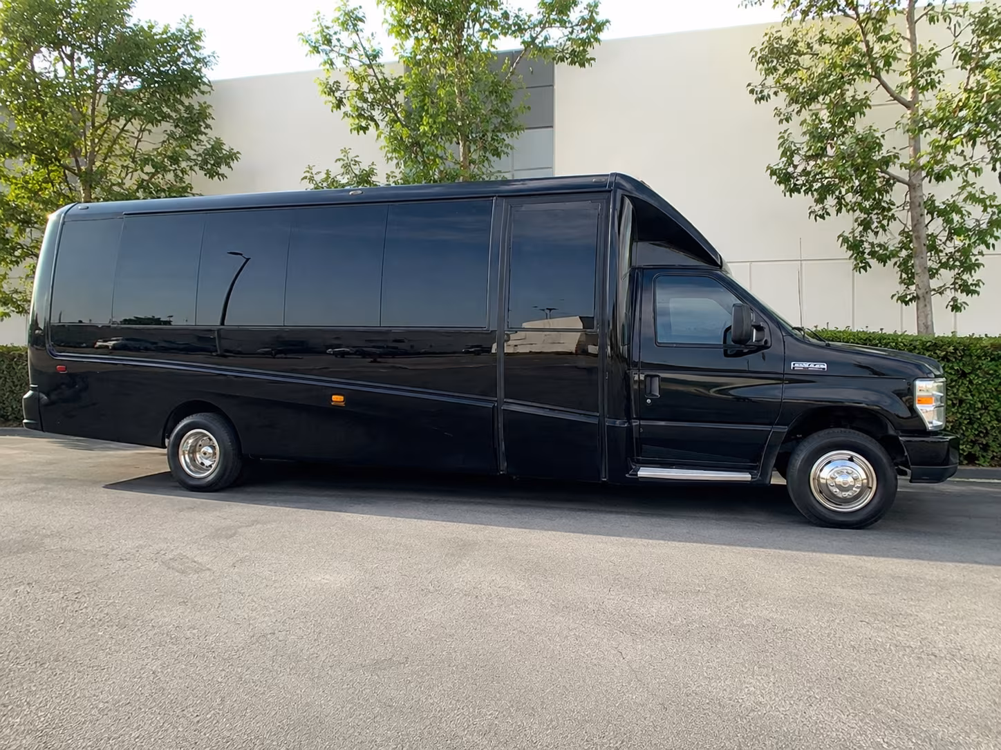 Wilmington Wedding Transportation & Shuttle Service